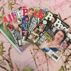FREE SHIPPING 👑👸🤴ENJOY SOME ROYAL READING‼️ 8 MAGAZINES + a gift
